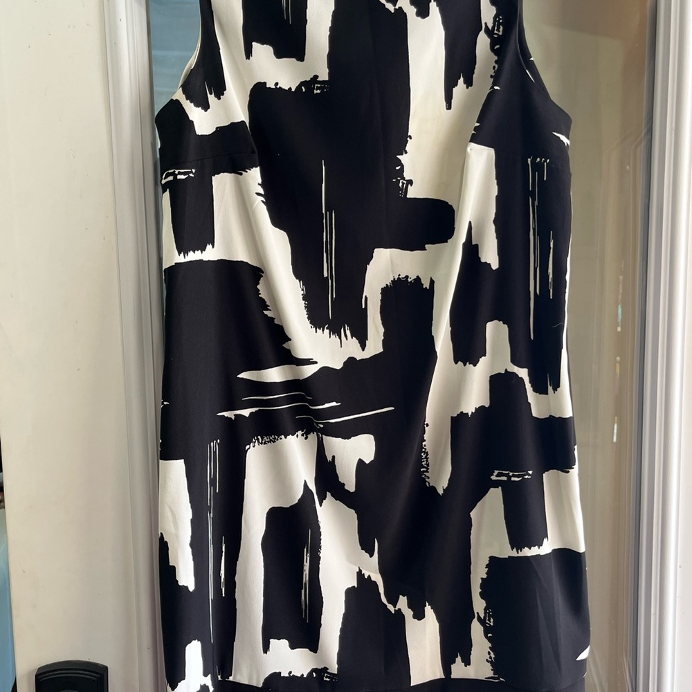 Alyx Black and White Abstract Dress